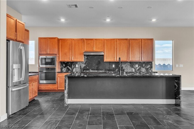 Building Photo - 11837 Grassy Pln Ave