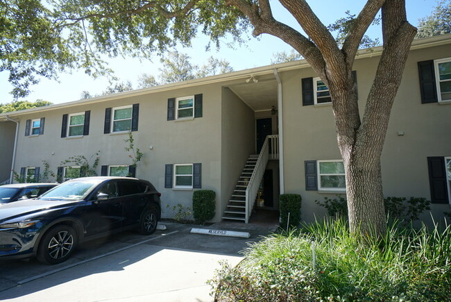 Primary Photo - Charming 2-Bedroom, 1-Bath Condo in South ...