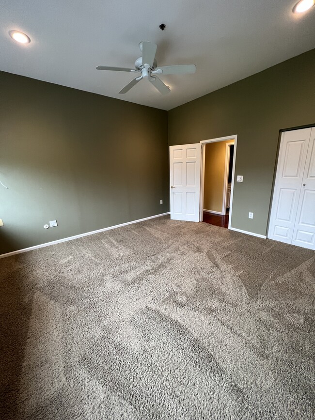 Bedroom - 220 Main St