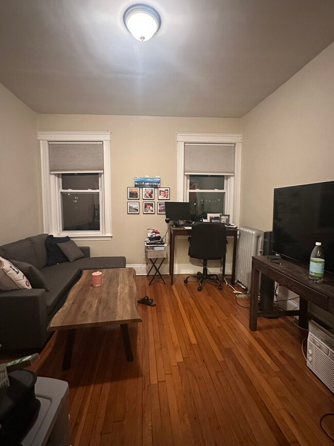 Building Photo - 1189 Commonwealth Ave