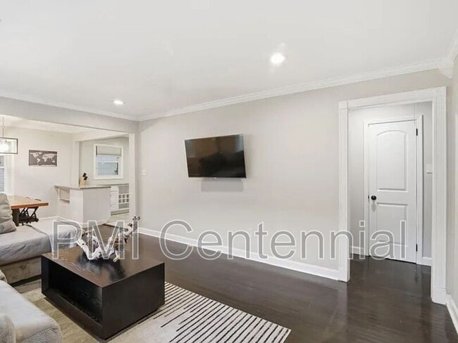 Building Photo - 1373 Benteen Way SE