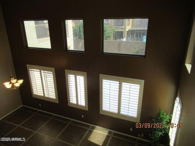 Building Photo - 3928 E Parkview Dr