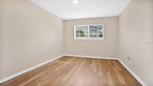 Building Photo - 1695 Lee Rd