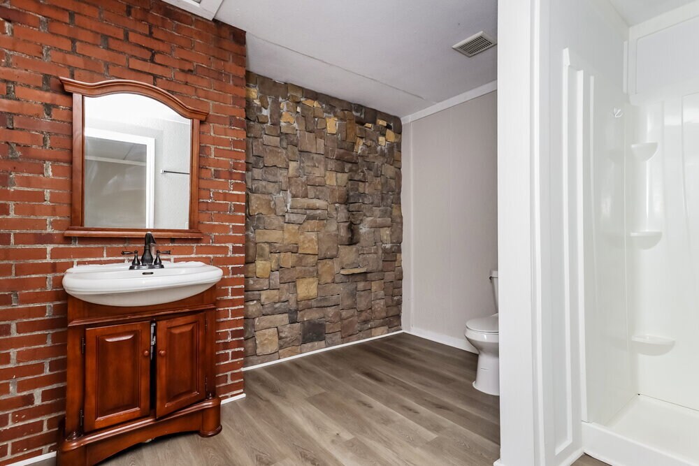 Building Photo - 195 Neely Hammonds Rd