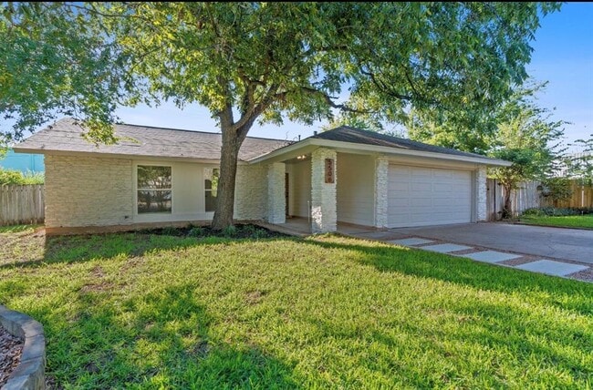 Building Photo - 5506 Salem Walk Dr