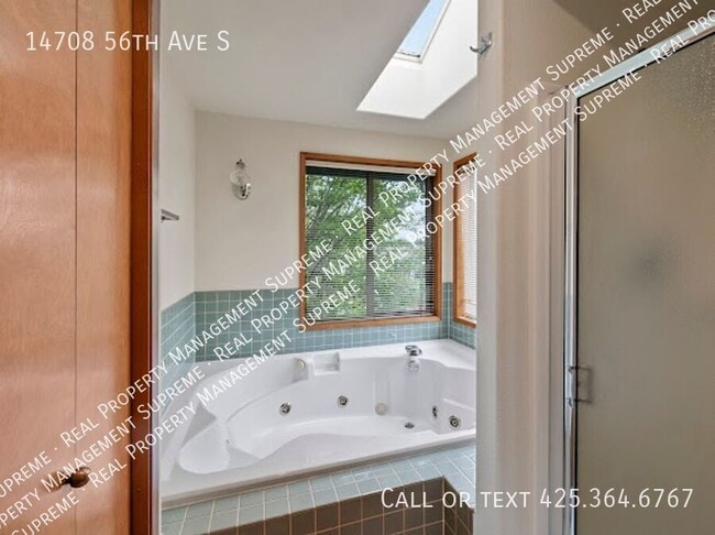 Building Photo - 14708 56th Ave S