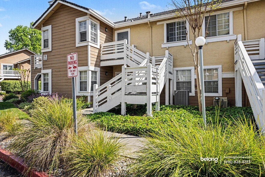 Building Photo - 2915 N Texas St