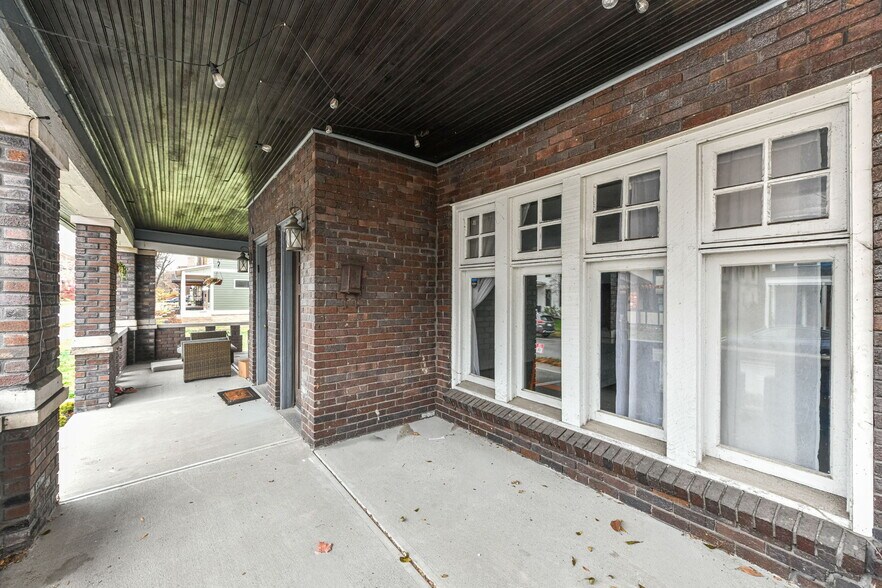 Building Photo - 2158 N Pennsylvania St