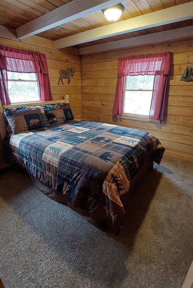 Building Photo - 176 Harrington Rd