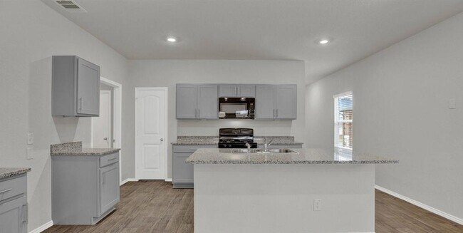 Building Photo - 255 Dorchester Dr