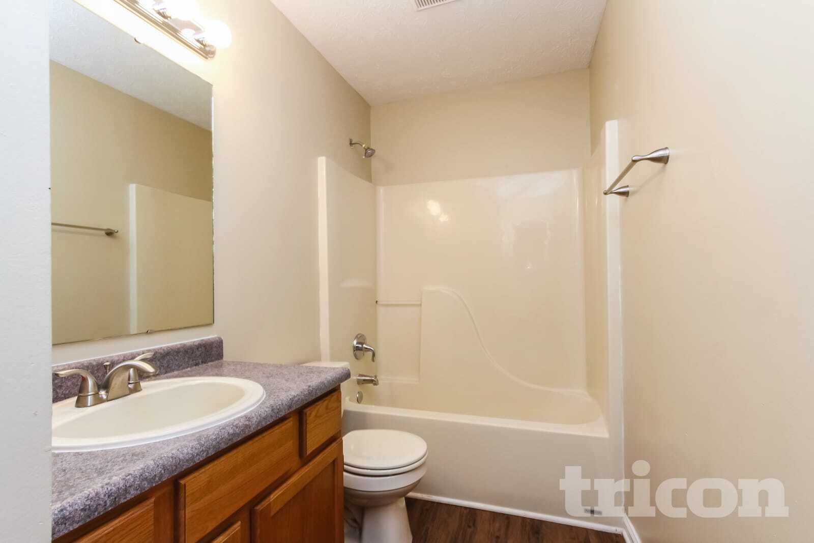 Building Photo - 3713 Mechanicsburg Dr