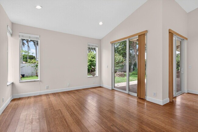 Building Photo - 10027 Umberland Pl