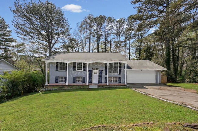 Building Photo - 4410 Carrollwood Dr