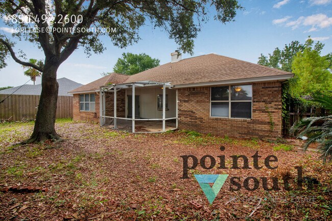 Building Photo - 404 Ridge Wood Cir