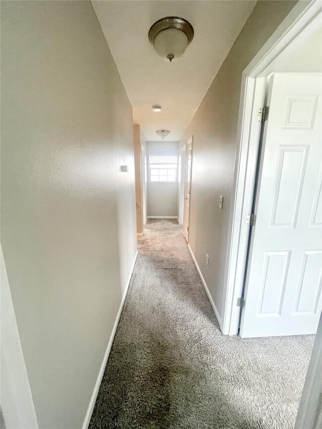 Building Photo - 764 Granite Dr