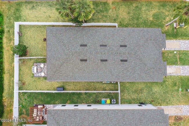 Building Photo - 803 7th Ave S