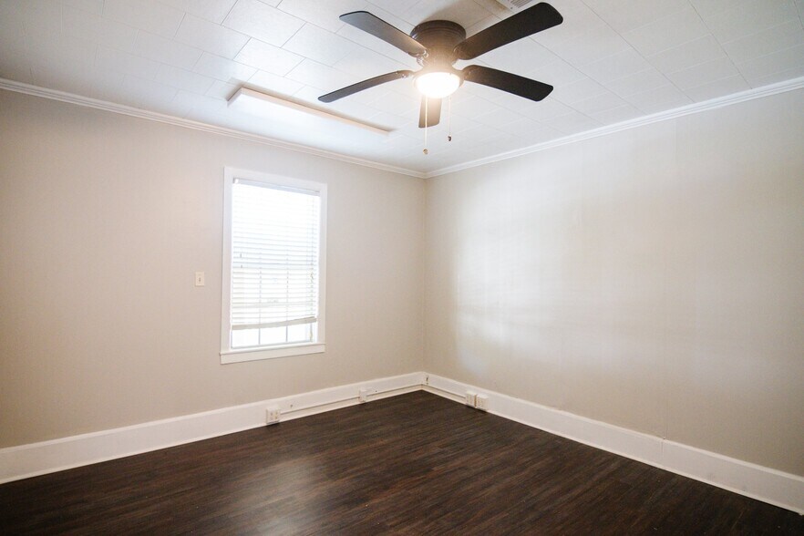 Building Photo - 311 S Morgan Ave