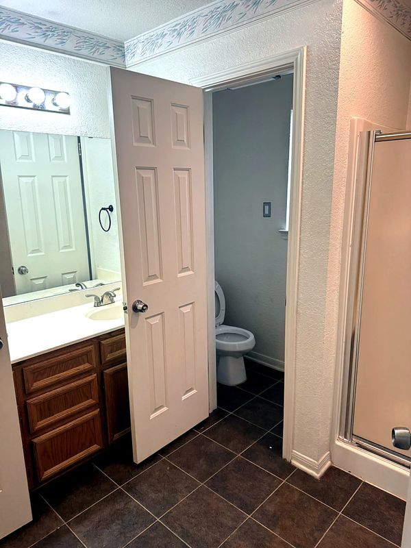 Building Photo - 1518 Chardonnay Dr