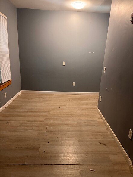 Building Photo - 146 Chandler St