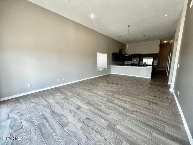 Building Photo - 11365 Hidalgo Dr