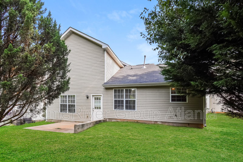 Building Photo - 7551 Clear Creek Dr