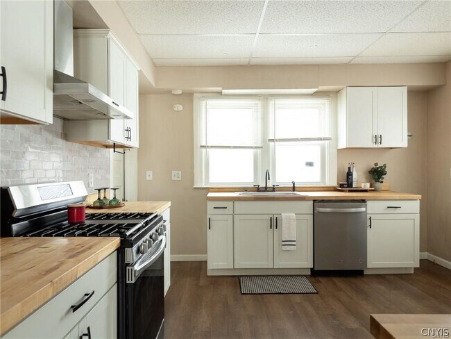 Building Photo - 13466 US-11