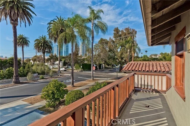Building Photo - 10364 Tennessee Ave
