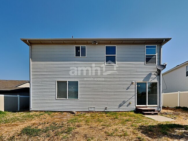 Building Photo - 771 W 300 S