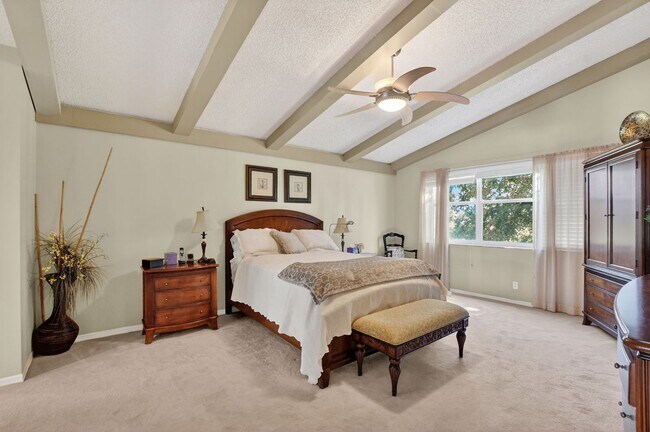 Building Photo - Boca Pointe in Boca Raton. Golf Villa 4 Bed-2.5 Bath | Pet Friendly