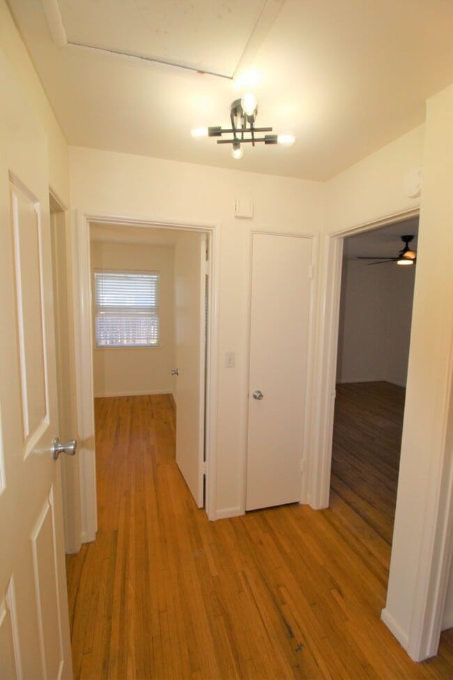 Building Photo - 2352 Pierpont Blvd