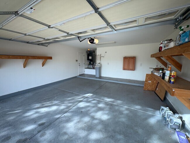 Building Photo - Vail School District Beauty