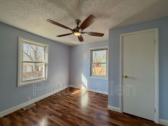 Building Photo - 135 Michigan Ave