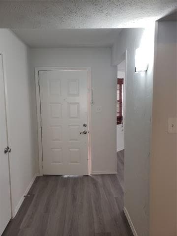 Building Photo - 1313 Clearview Dr