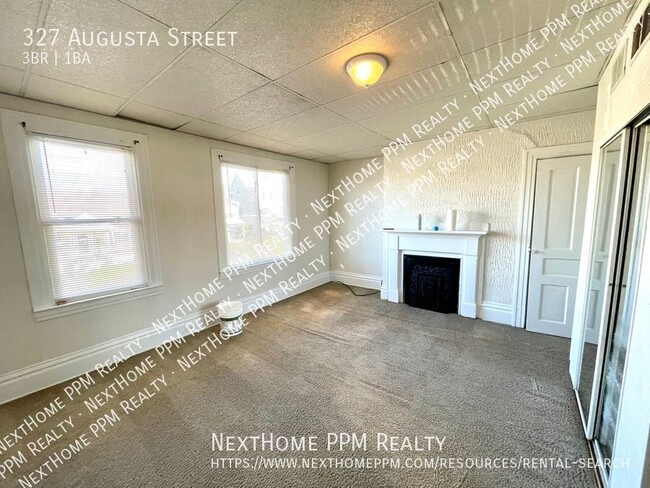 Building Photo - Nicely updated Mt Washington 3 bed house w...