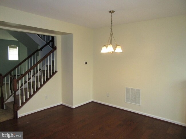 Building Photo - 1204 Madison Ln