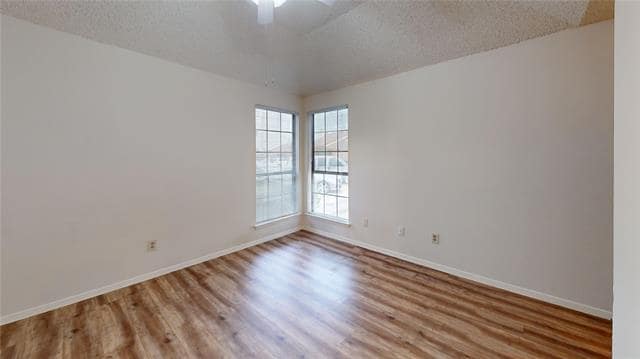 Building Photo - 1842 Silverwood Ln