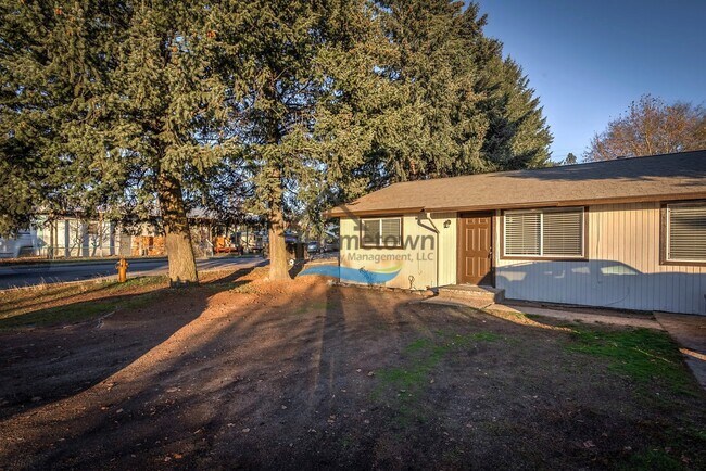 Building Photo - 2850 N Francis St