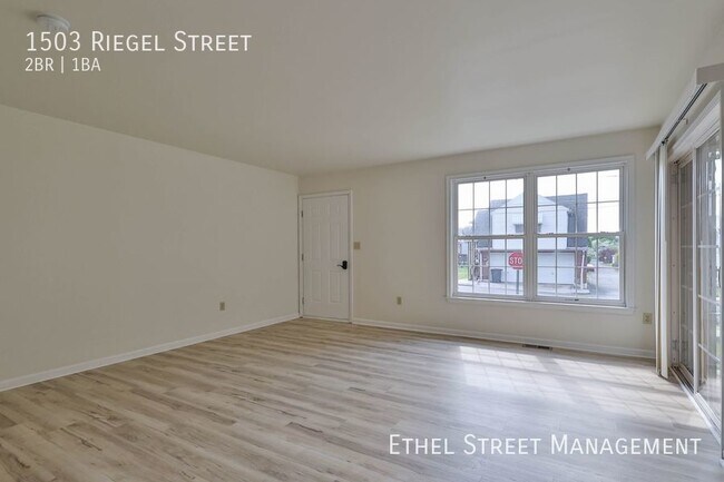 Building Photo - 1503 Riegel St