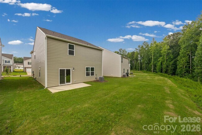 Building Photo - 1010 Two Brothers Ln