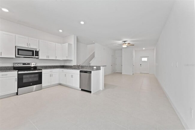 Building Photo - 10220 Honey Hammock Wy