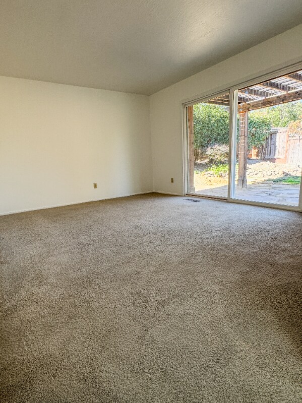 Building Photo - 3826 Paseo Grande