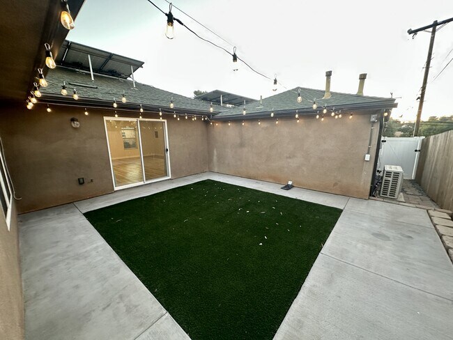 Building Photo - 2315 Tavern Rd