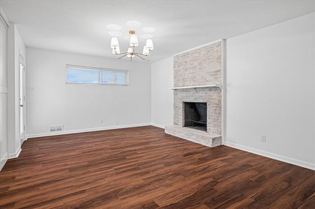 Building Photo - 202 Joe White St