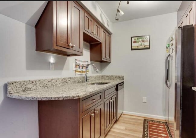 Building Photo - 3BD/2BA Fabulous Townhome in Laurel. (APPLICANTS MUST HAVE A MINIMUM 640 CREDIT SCORE)