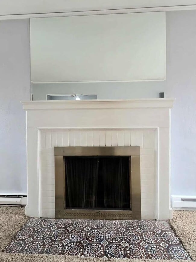 Building Photo - Charming 3 Bedroom, 2 Bath House For Rent!!