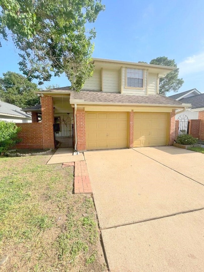 Primary Photo - 16131 Golden Sands Dr