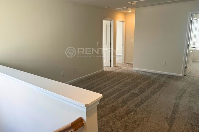 Building Photo - 2802 Legacy Rdg Ln