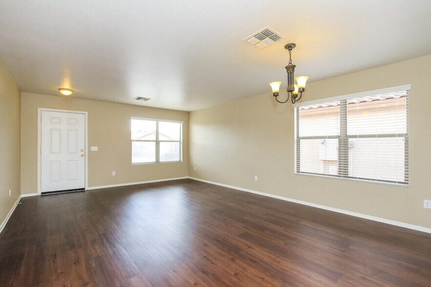 Building Photo - 15830 W Gelding Dr