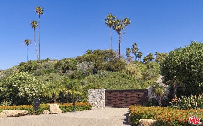 Building Photo - 30245 Pacific Coast Hwy