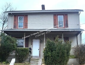 Building Photo - 76 2nd Ave